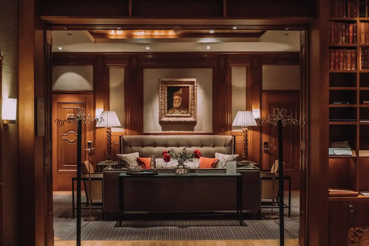 Grandvelor Hotel
